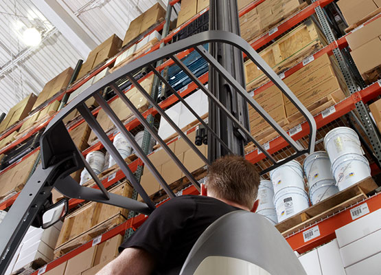 Reach Truck Rack Storage Rack Storage Application Scene
